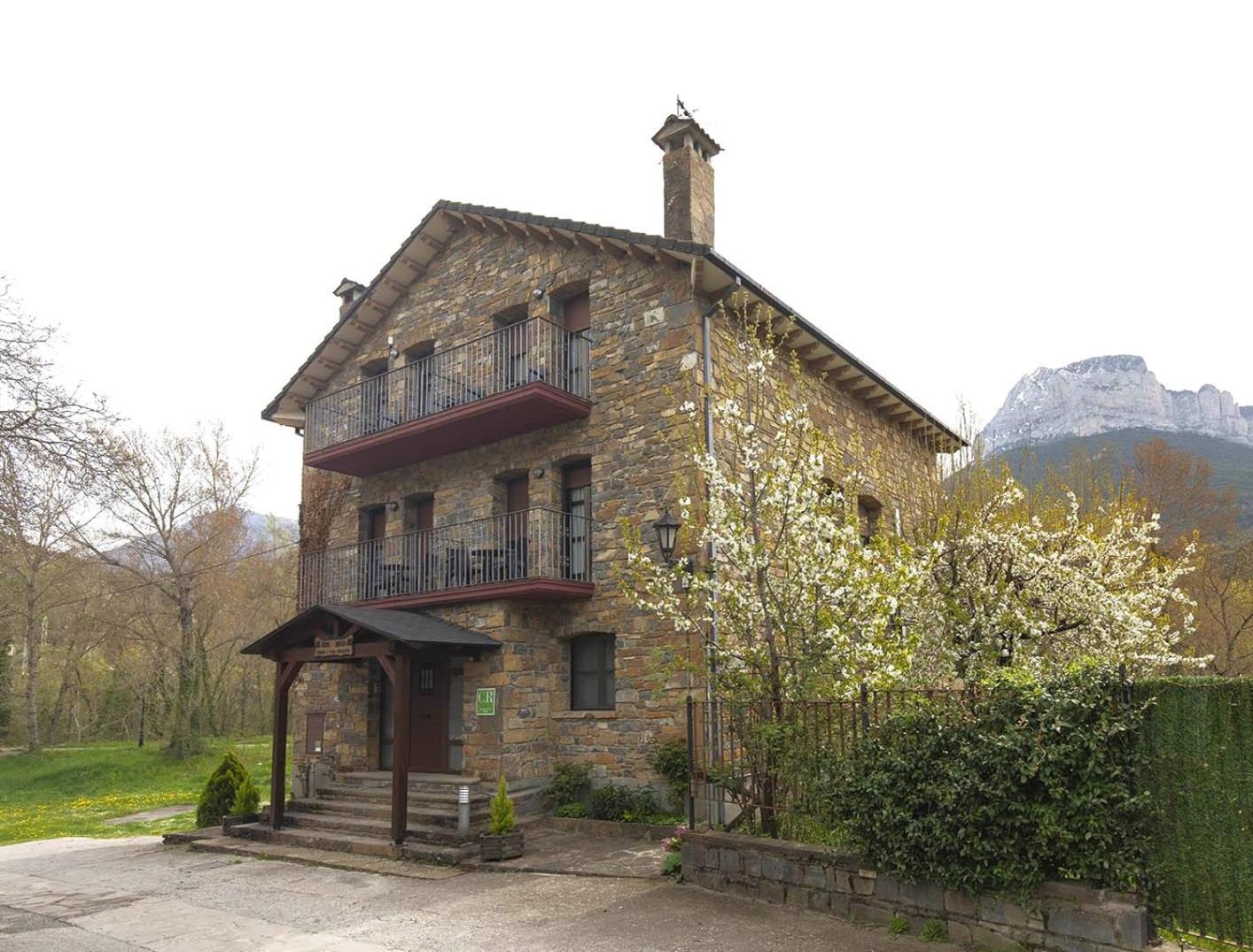 Casa Rural Sofia Ordesa Escalona  Exterior photo